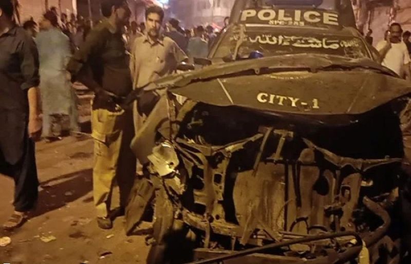 One dead, 12 injured as blast rips through Karachi