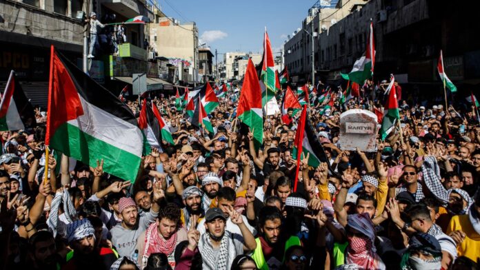 امریکن یونیورسٹی میں فلسطینیوں کی حمایت میں مظاہرہ کرنے پر 100افراد گرفتار