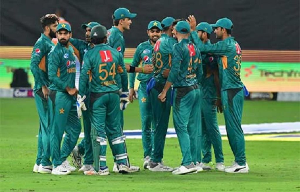 Pakistan news. England Set Pakistan 201 to win second men’s t20 and the Series.