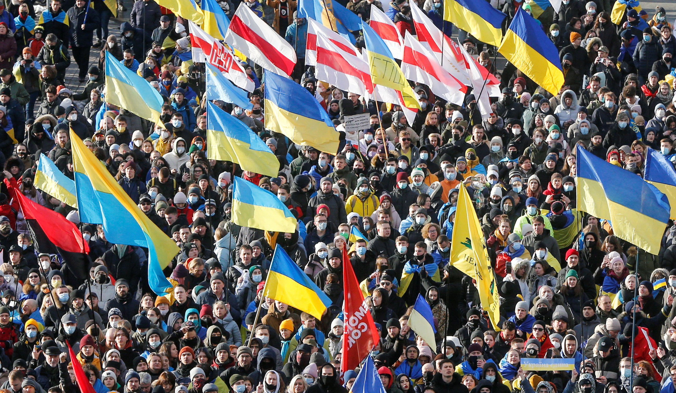 Киев против россии. Украинский марш. Что на Украине на сегодняшний день. Украина – это Россия. Киев флаг Украины.