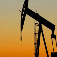 Crude oil prices hit seven-year highs on supply co...